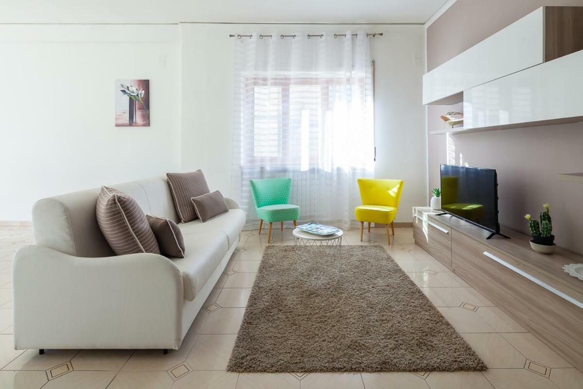 Вилла Aranci 99 House Сорренто Экстерьер фото